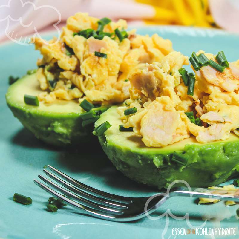 Gefüllte Avocado - Essen ohne Kohlenhydrate