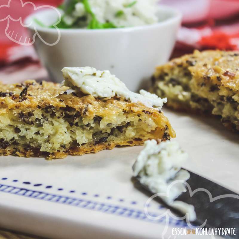 Low-Carb Fladenbrot mit Käse - Essen ohne Kohlenhydrate